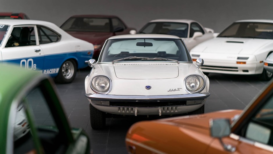 Mazda Cosmo Sport