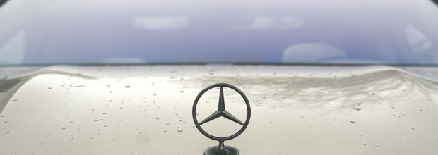 Podrabiają części do Mercedesów, a nawet całe samochody. Przestępczy proceder rośnie