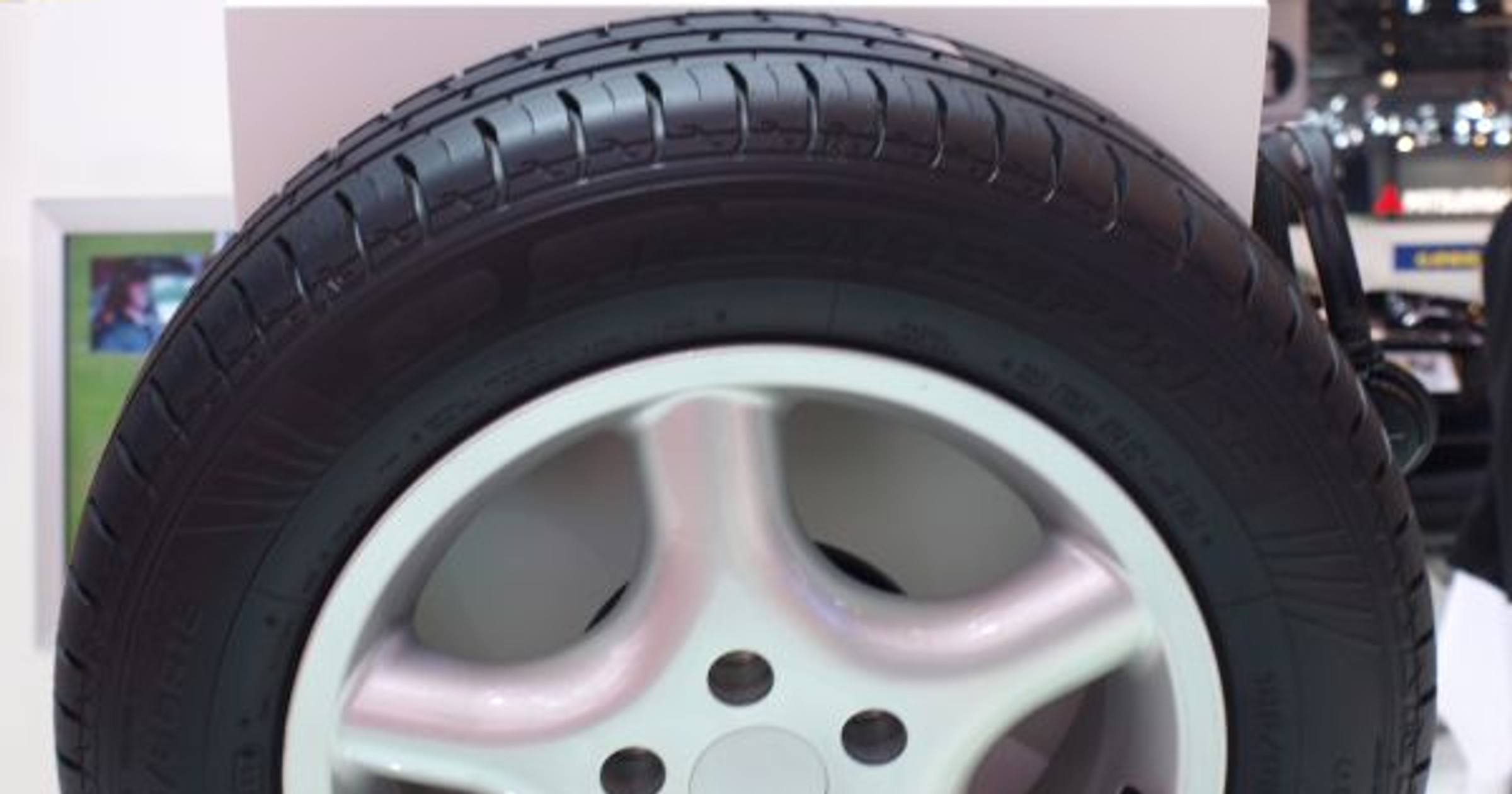 Dunlop SP StreetResponse