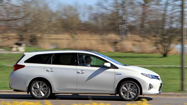 Test Toyoty Auris Hybrid Touring Sports