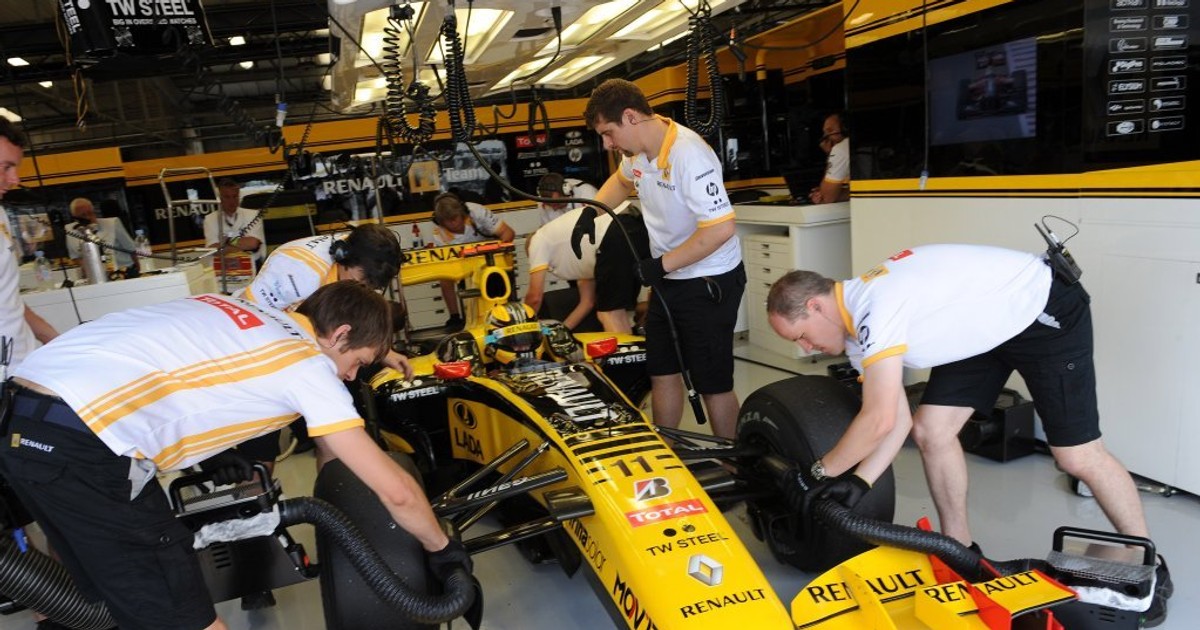 Grand Prix Niemiec 2010: najszybciej Alonso, Kubica już lepiej (II. trening, wyniki)