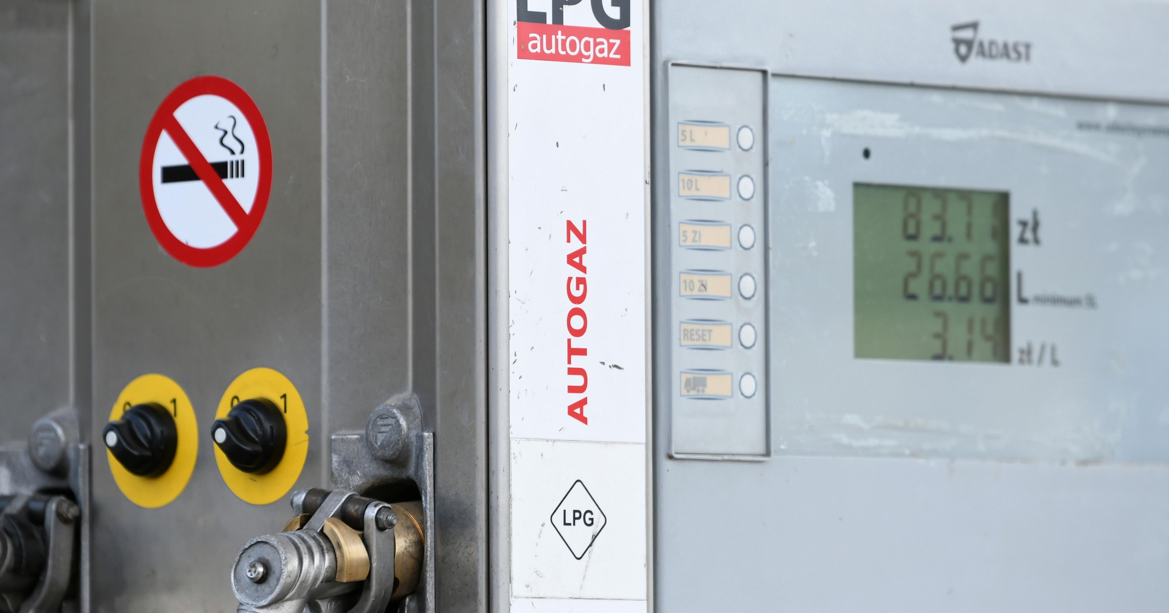Nowe przepisy mogą sprawić, że nie będzie można wyjechać na ulice samochodem na gaz. (Zdjęcie ilustracyjne)