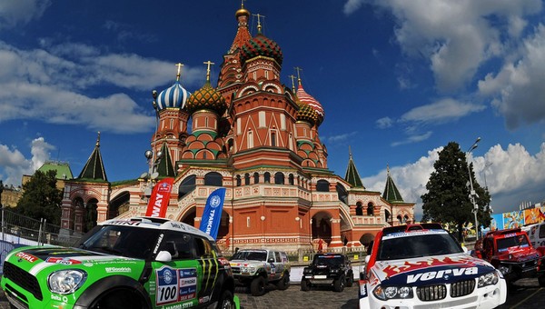 Hołowczyc drugi w Silk Way Rally