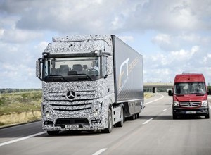 Mercedes 2025 - nadchodzi ciężarówka przyszłości