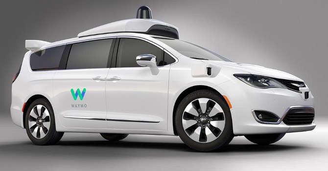 Autonomiczny samochód Waymo
