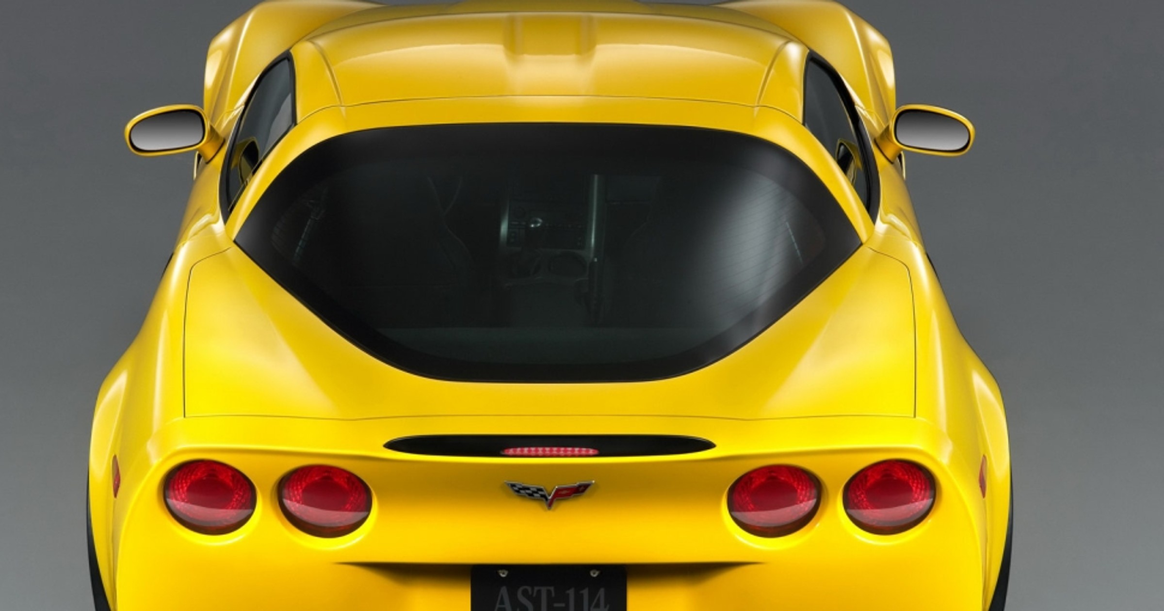 Chevrolet Corvette - 20 tysięcy sztuk wezwanych do serwisu z powodu... odpadającego dachu