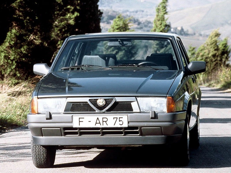 Alfa Romeo 75