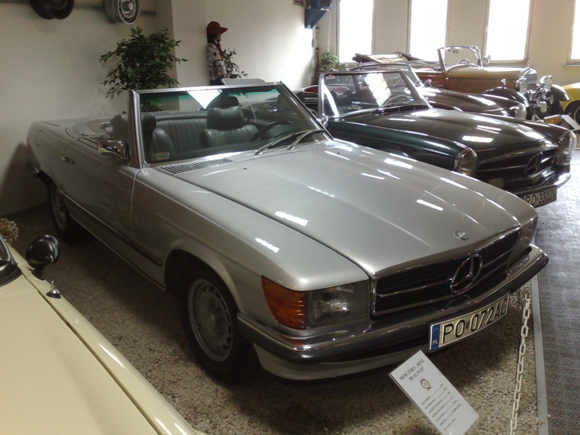 Wystawa kabrioletów w Poznaniu