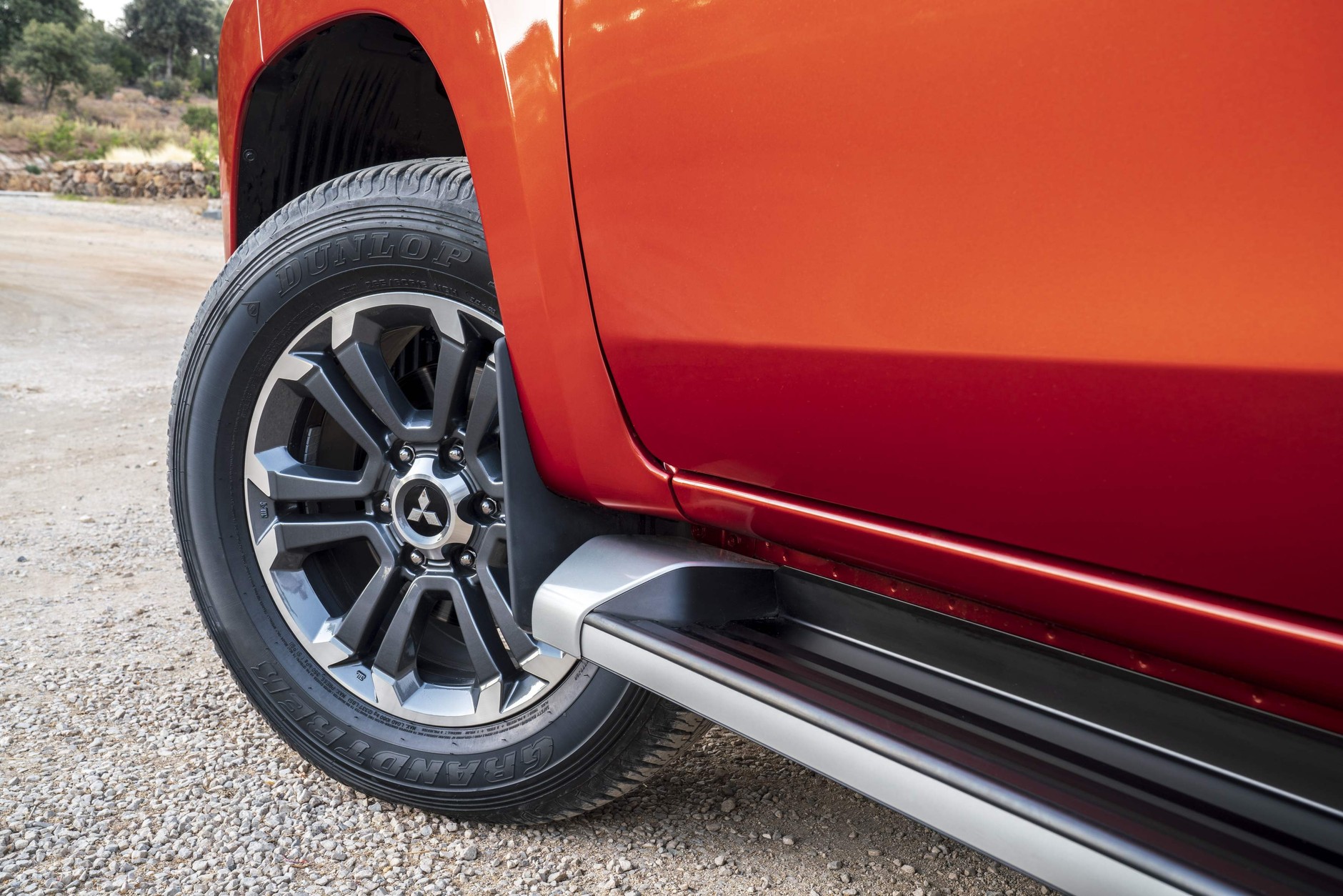 Nowe Mitsubishi L200