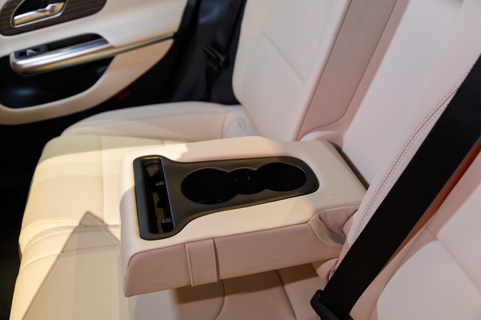 2025 Mercedes-Benz CLA