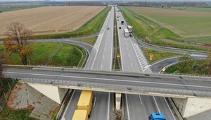 Nowy bat na kierowców na autostradzie A4. Tu trzeba zwolnić do 110 km/h