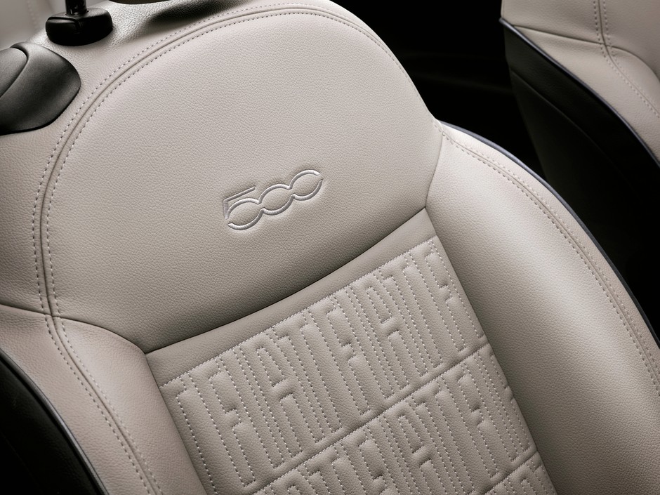Fiat 500 la Prima – jedzie z prądem