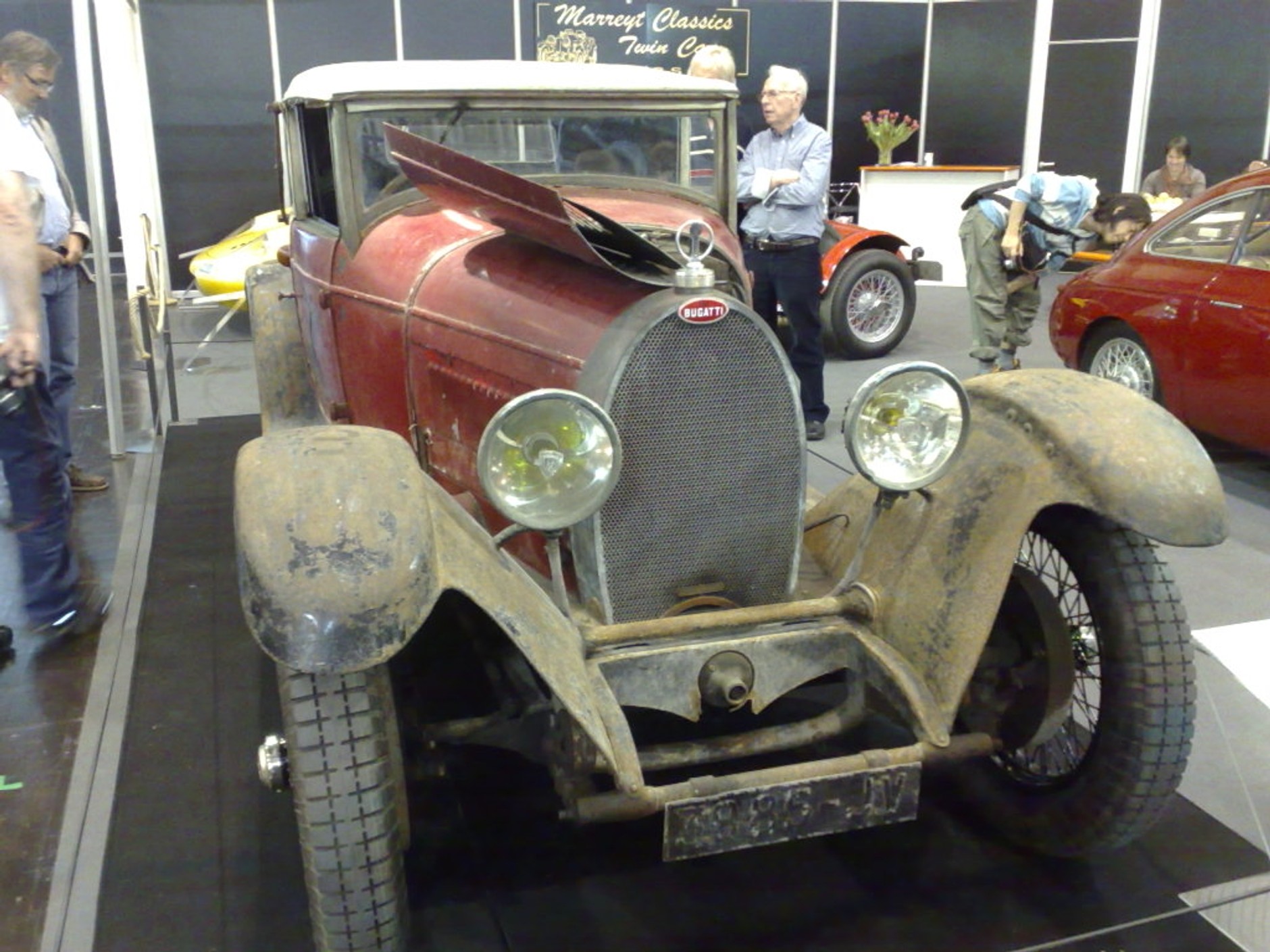 Techno-Classica Essen – oldtimery na salonie