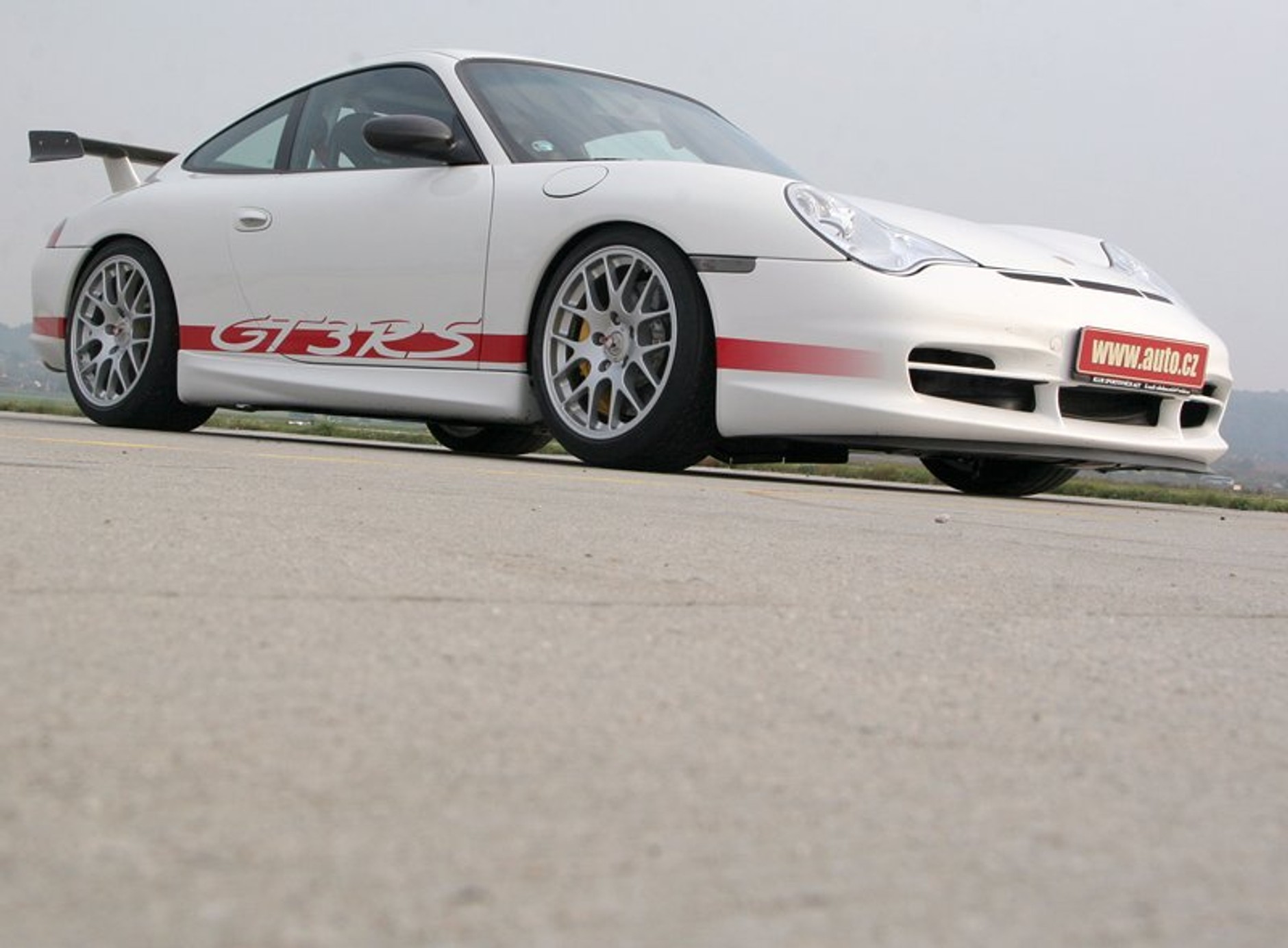 Porsche 911 GT3 RS: Mocarz (wideo)