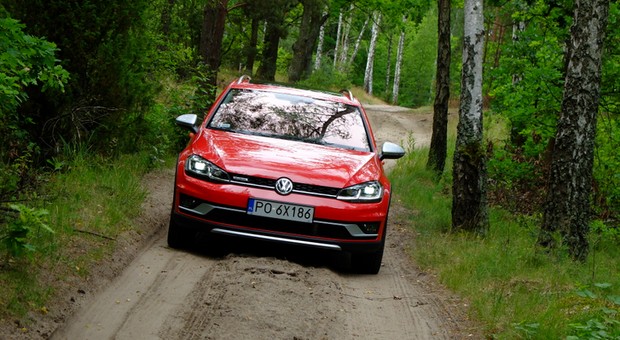 Volkswagen Golf Alltrack – prześwit i elektronika | TEST