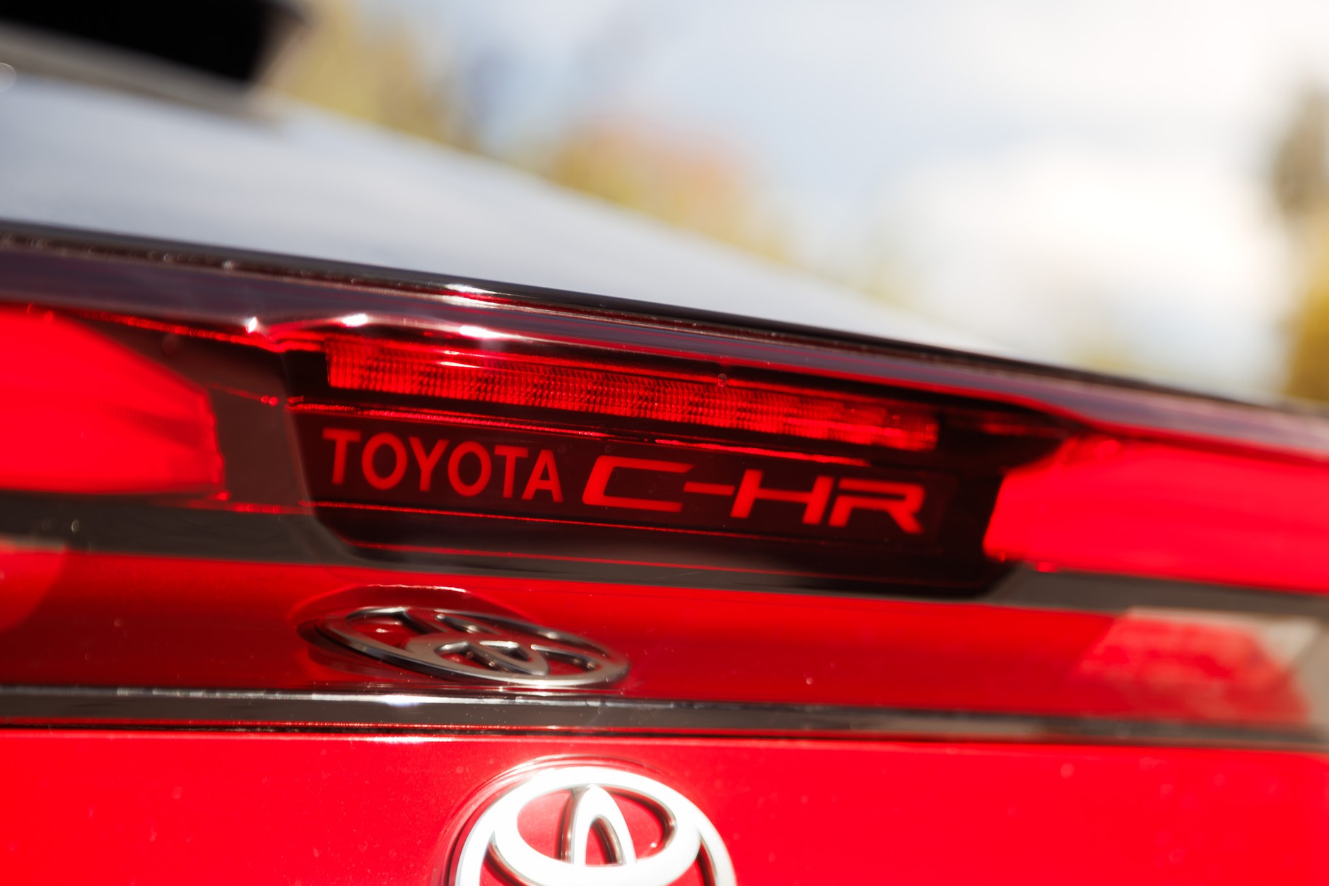 2024 Toyota C-HR PHEV