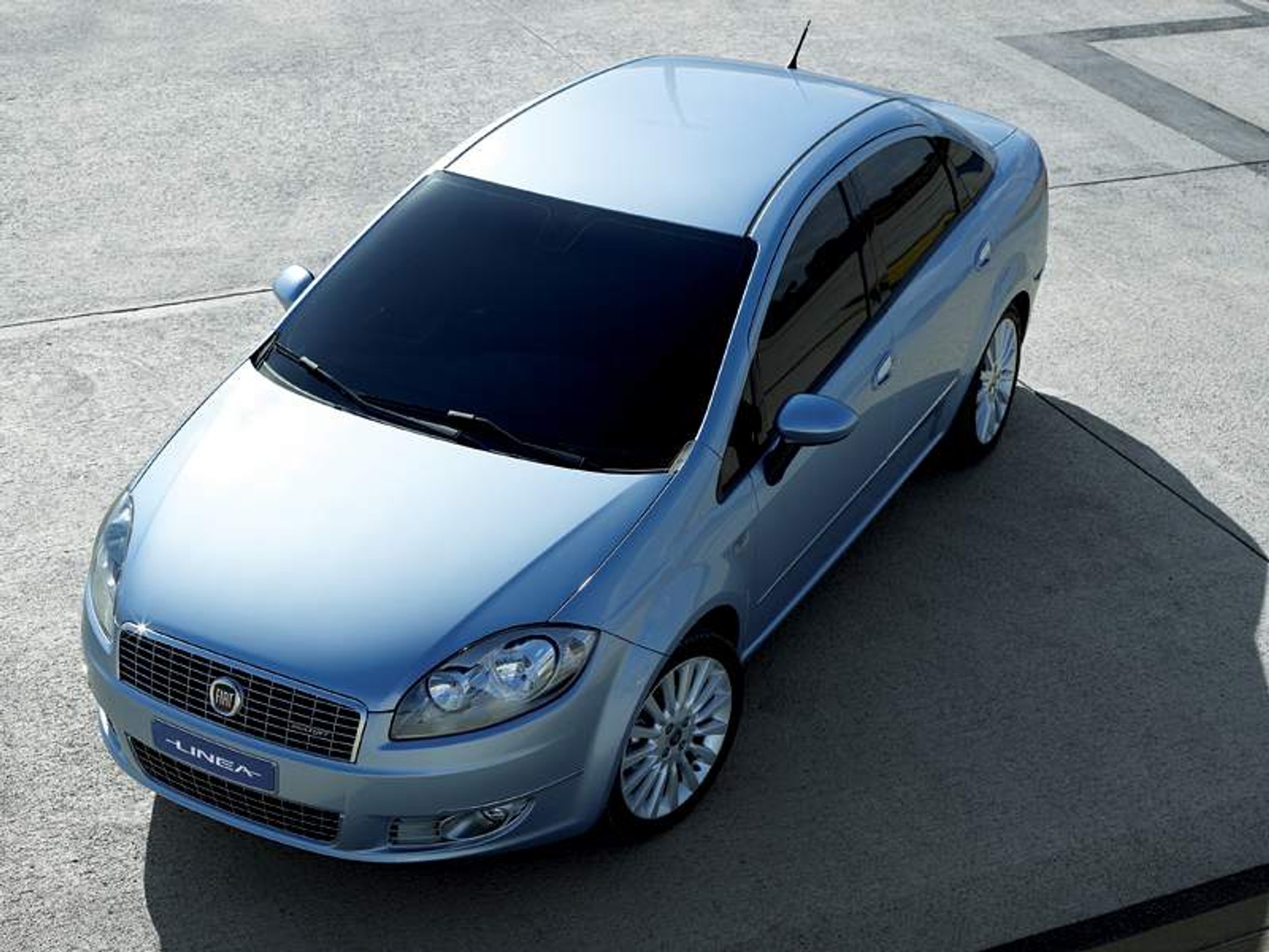 Fiat Linea: debiut rynkowy  nowego światowego modelu