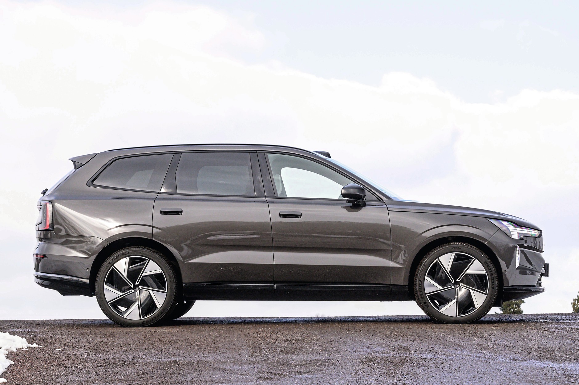 Volvo_EX90_TwinMotor_PerformanceAWD