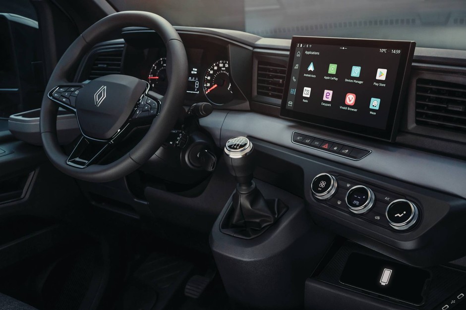 Renault Master 2024