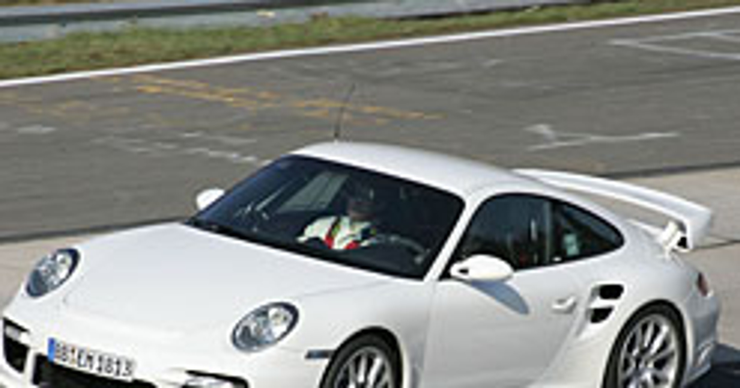 Zdjęcia szpiegowskie: Nowe Porsche 911 GT2 na Nürburgringu