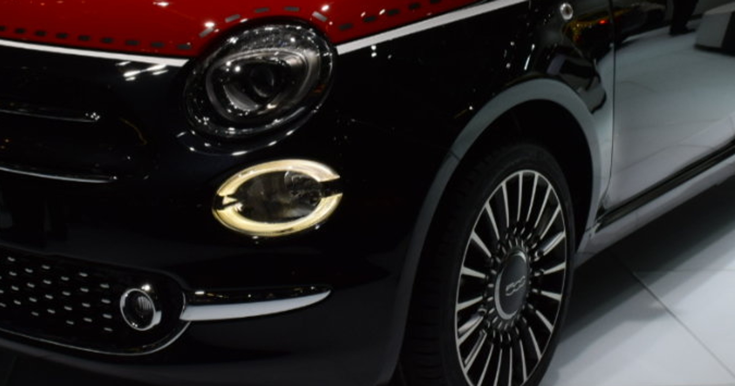 Fiat 500 (Frankfurt 2015)