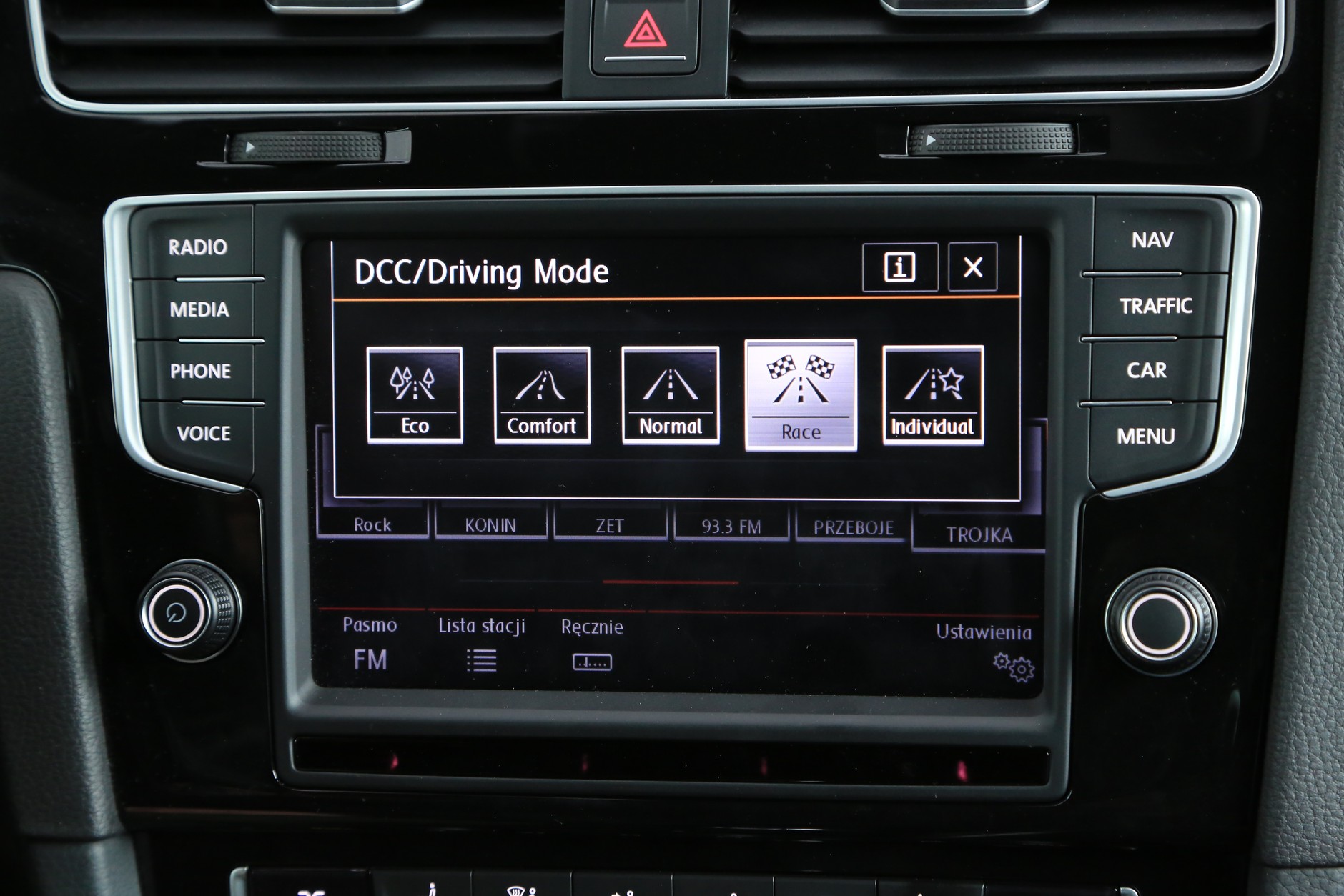 Volkswagen Golf Variant R