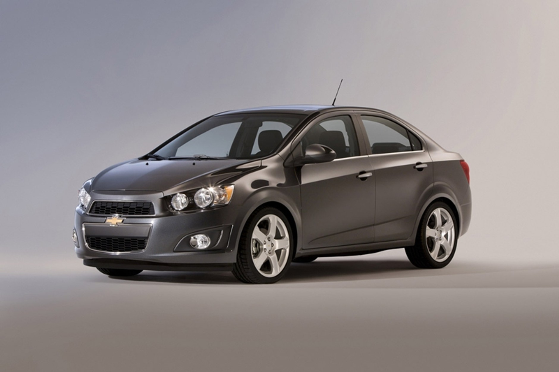 Chevrolet Aveo sedan – zrobili go ludzie od Corvette