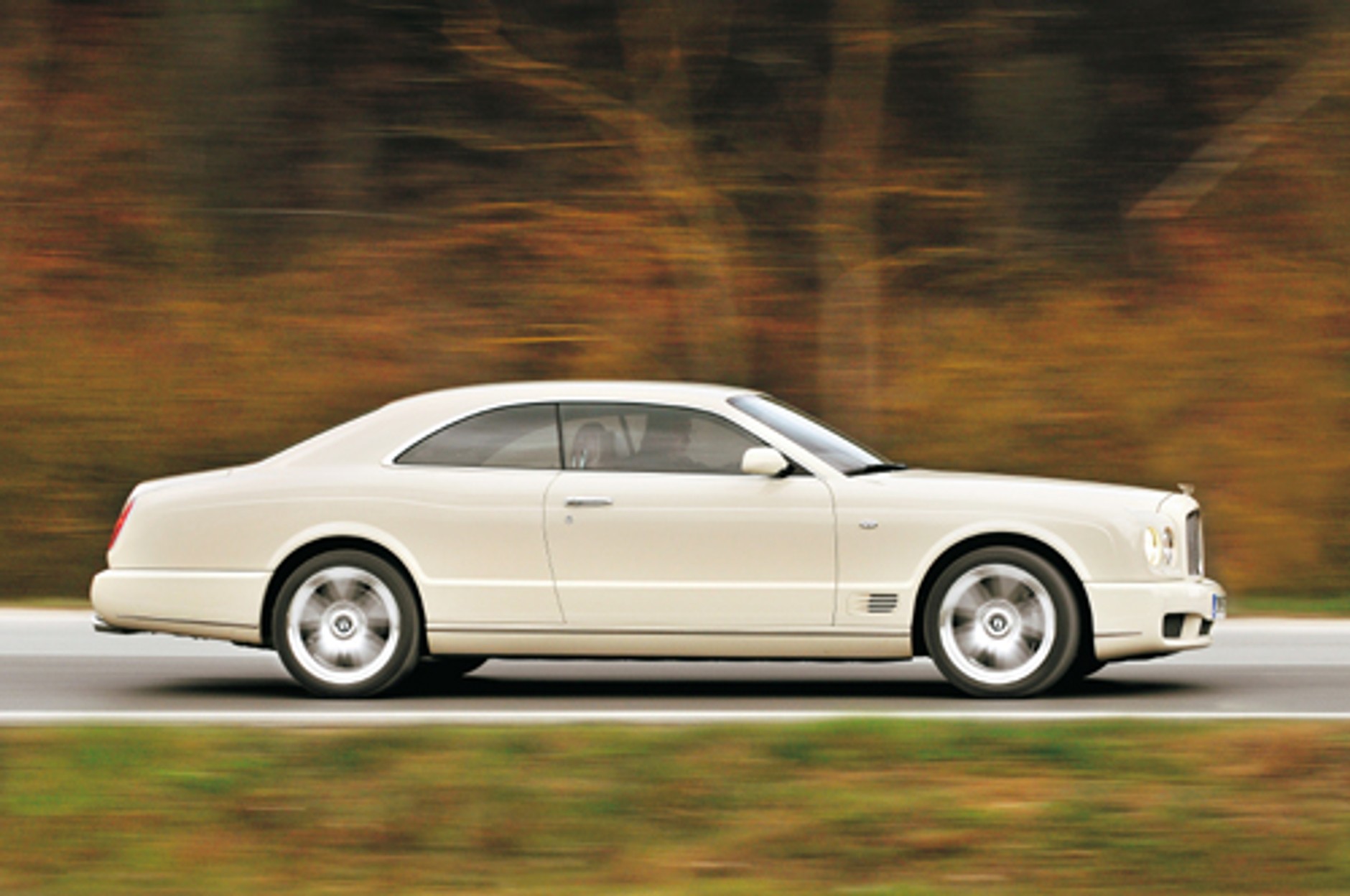 Luksusowe coupe za 770 000 euro