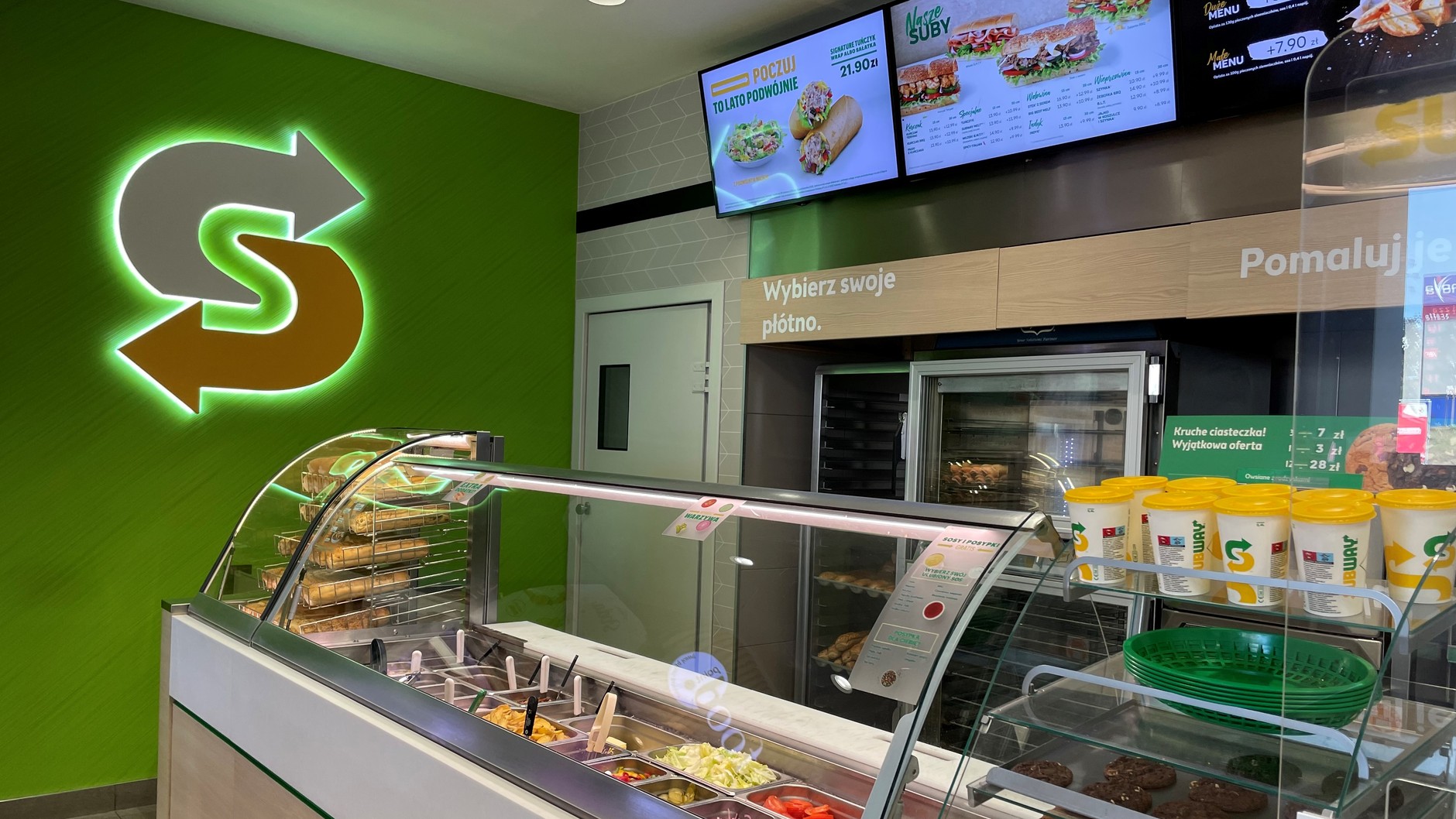 Kanapki na stacji Amic Energy