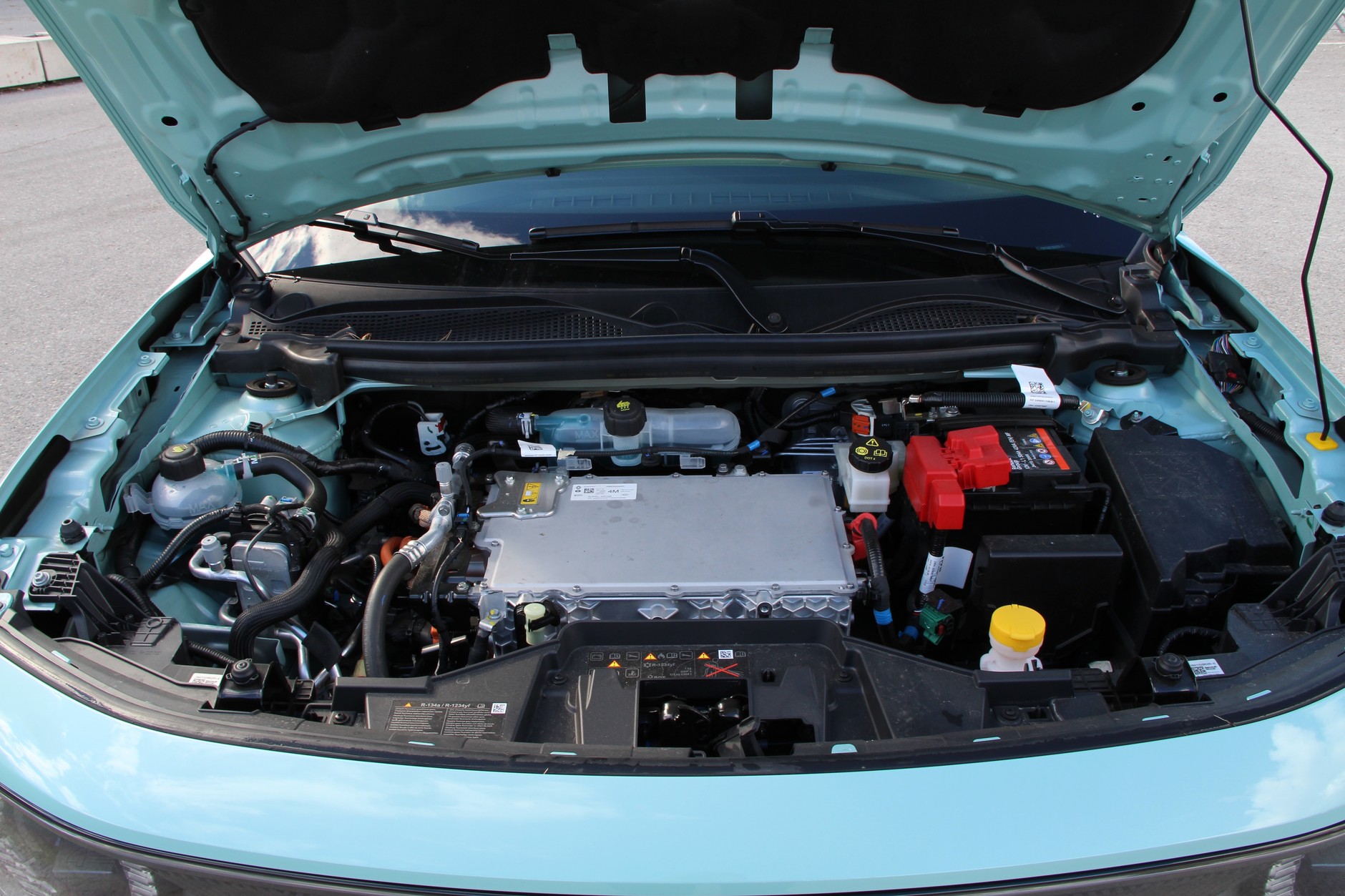 Renault 4 E-Tech Iconic