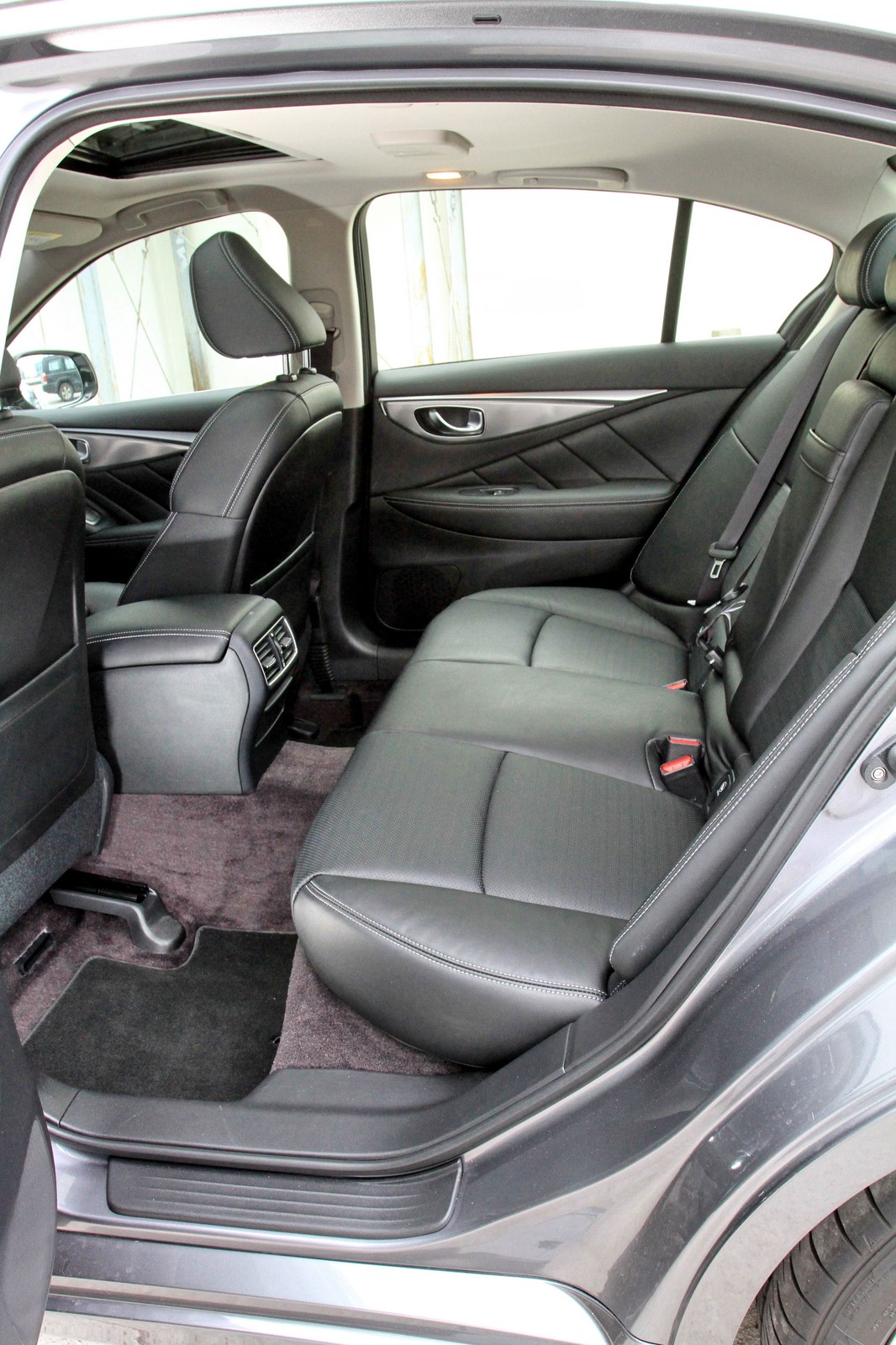 Infiniti Q50 2.0 Turbo