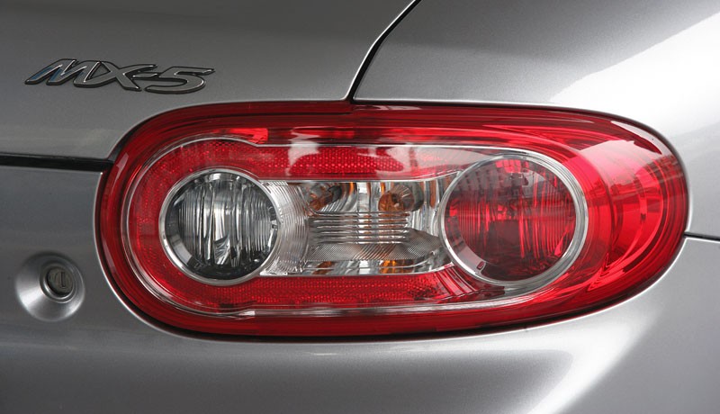 Mazda MX-5 Roadster Coupé: przyjemność przez 365 dni w roku