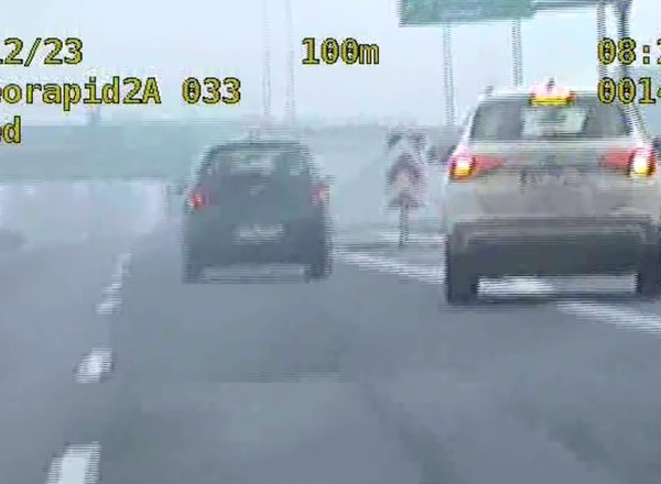 Policjanci z grupy Speed złapali go na szaleńczej jeździe. Badania psychologiczne to tylko początek [WIDEO]