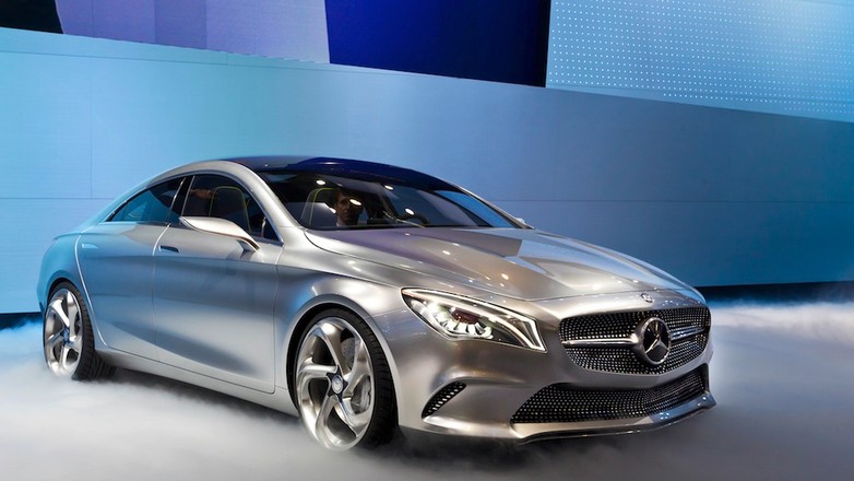 Mercedes CLA: czterodrzwiowe coupe