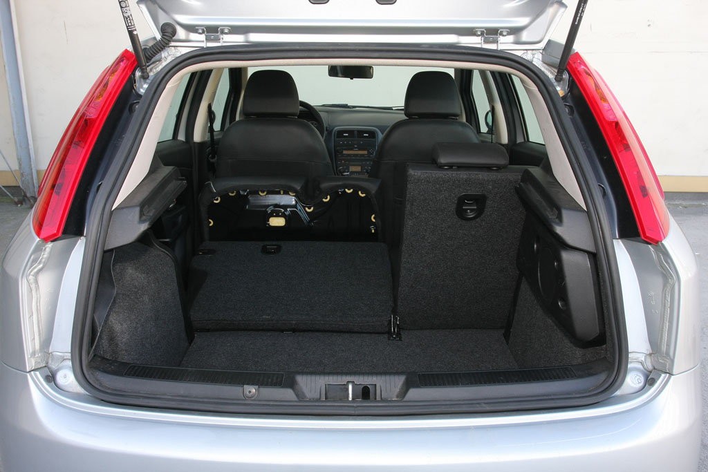 Używany Fiat Grande Punto 1.4 8V - ładne nadwozie, niezła trwałość