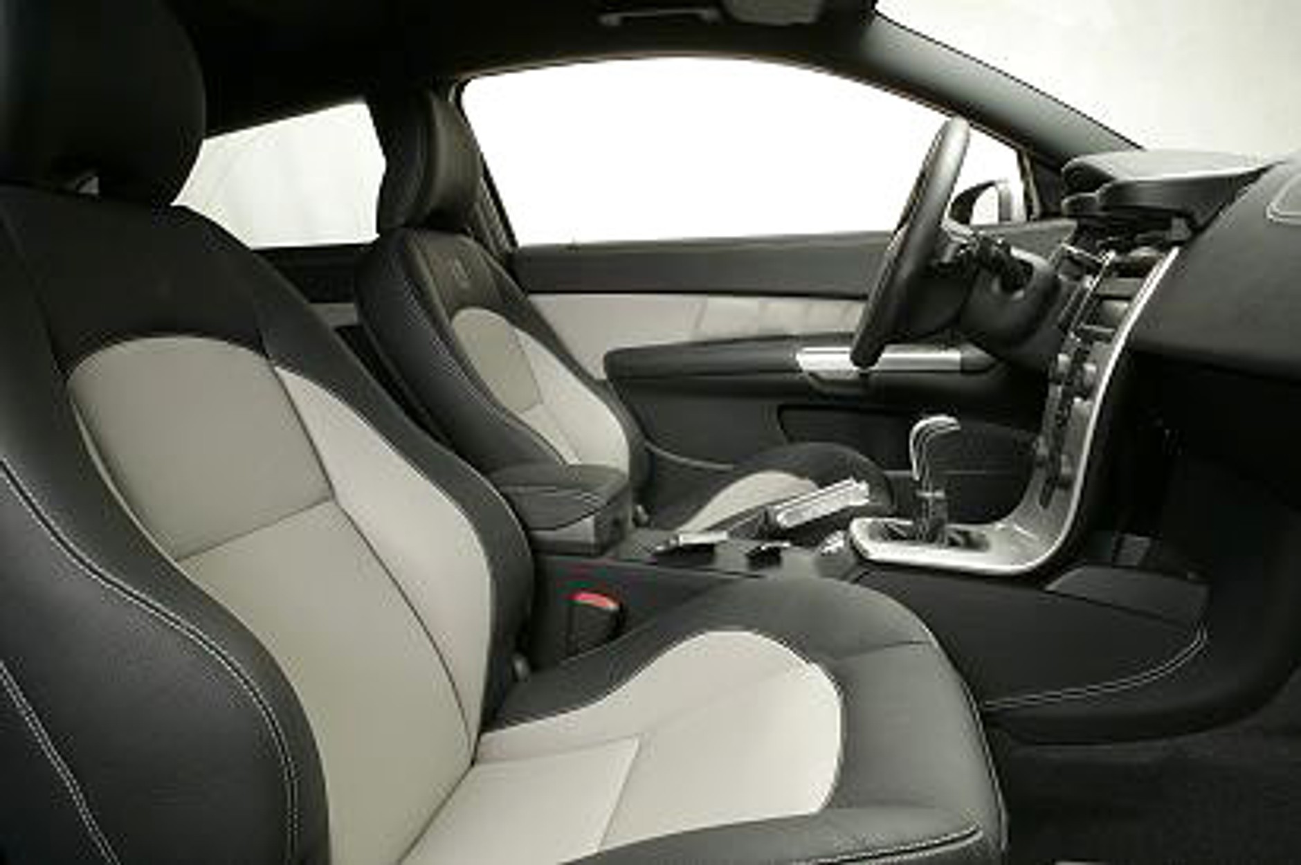 Heico Sportiv przygotował pakiety dla Volvo V70 i XC70