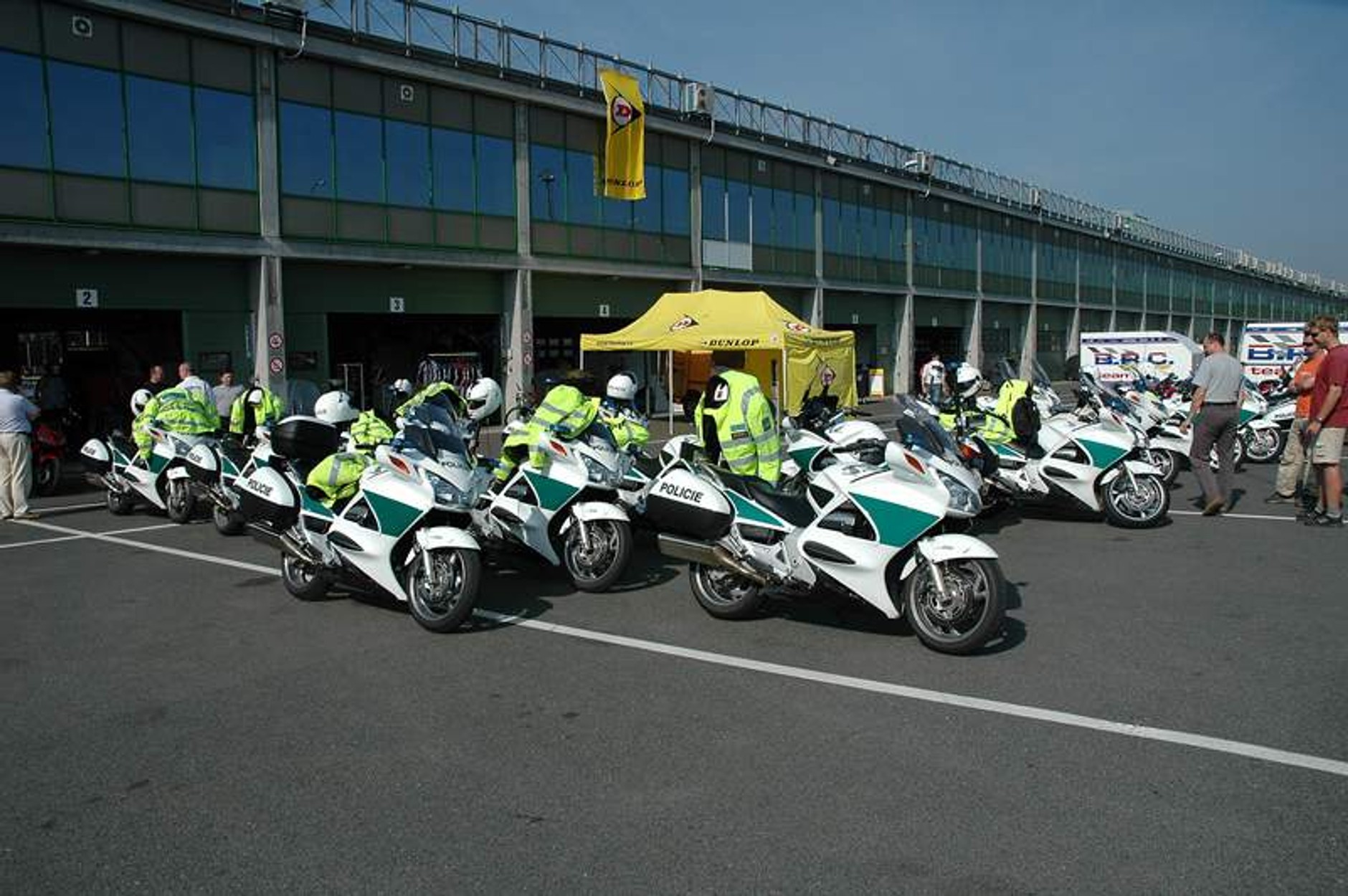 Supermoto Honda Days: nowy CBR600RR na torze