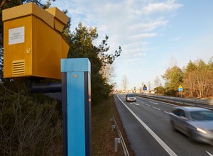 Fotoradary nie robią zdjęć niewielkich przekroczeń prędkości? GITD zaprzecza