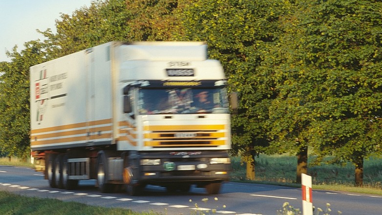 Chcą systemu ViaTOLL na "starej czwórce"