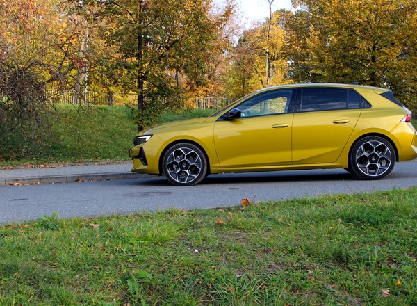 Opel Astra, czyli klasyka w nowej erze. Ma silnik dla każdego kierowcy