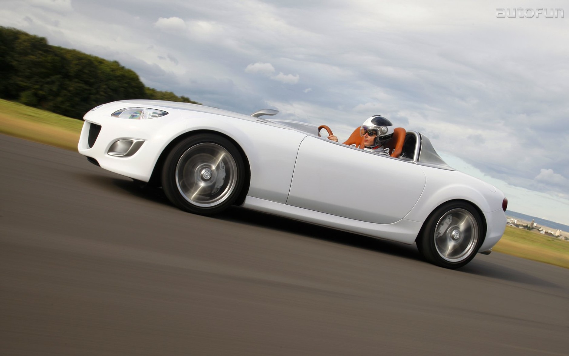 Mazda MX-5 Superlight