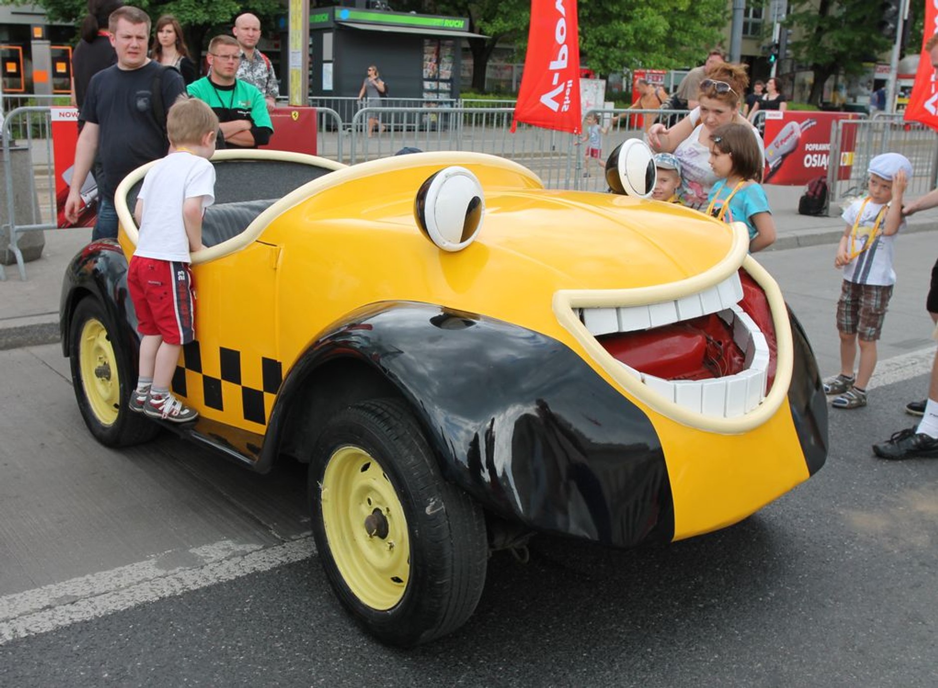 Shell V-Power Nitro+ Show