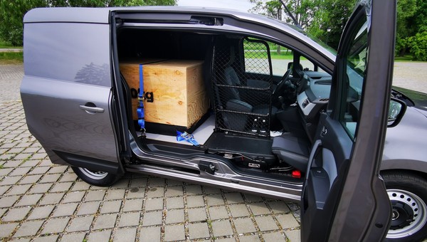 Nowe Renault Kangoo Van - dostawczak bez słupka, ale z sensem