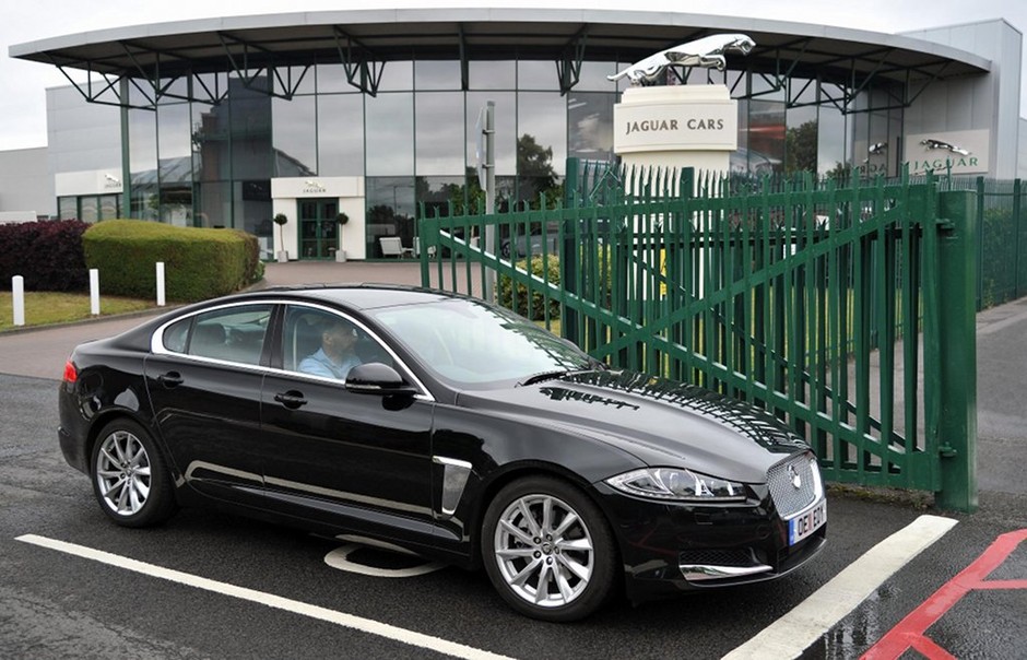 Jaguar też może być oszczędny