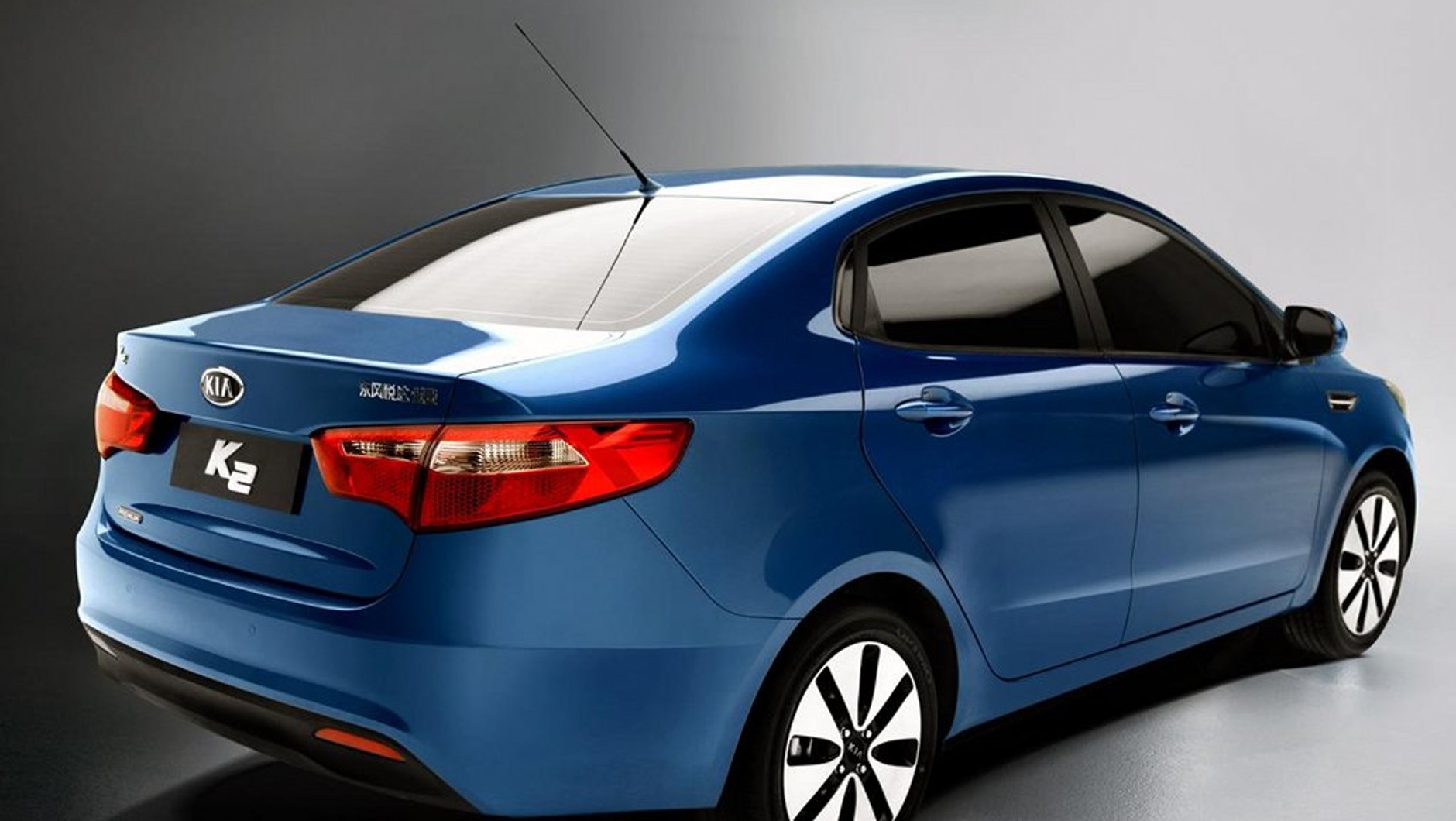 Nadchodzi Kia Rio sedan