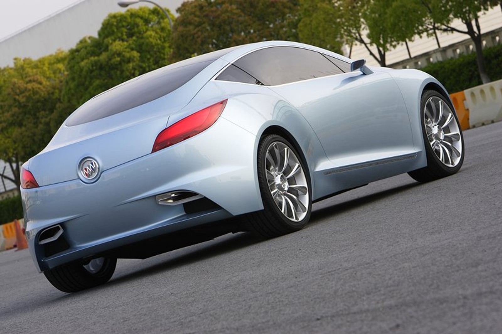 Auto Shanghai 2007: rekordowa liczba modeli General Motors