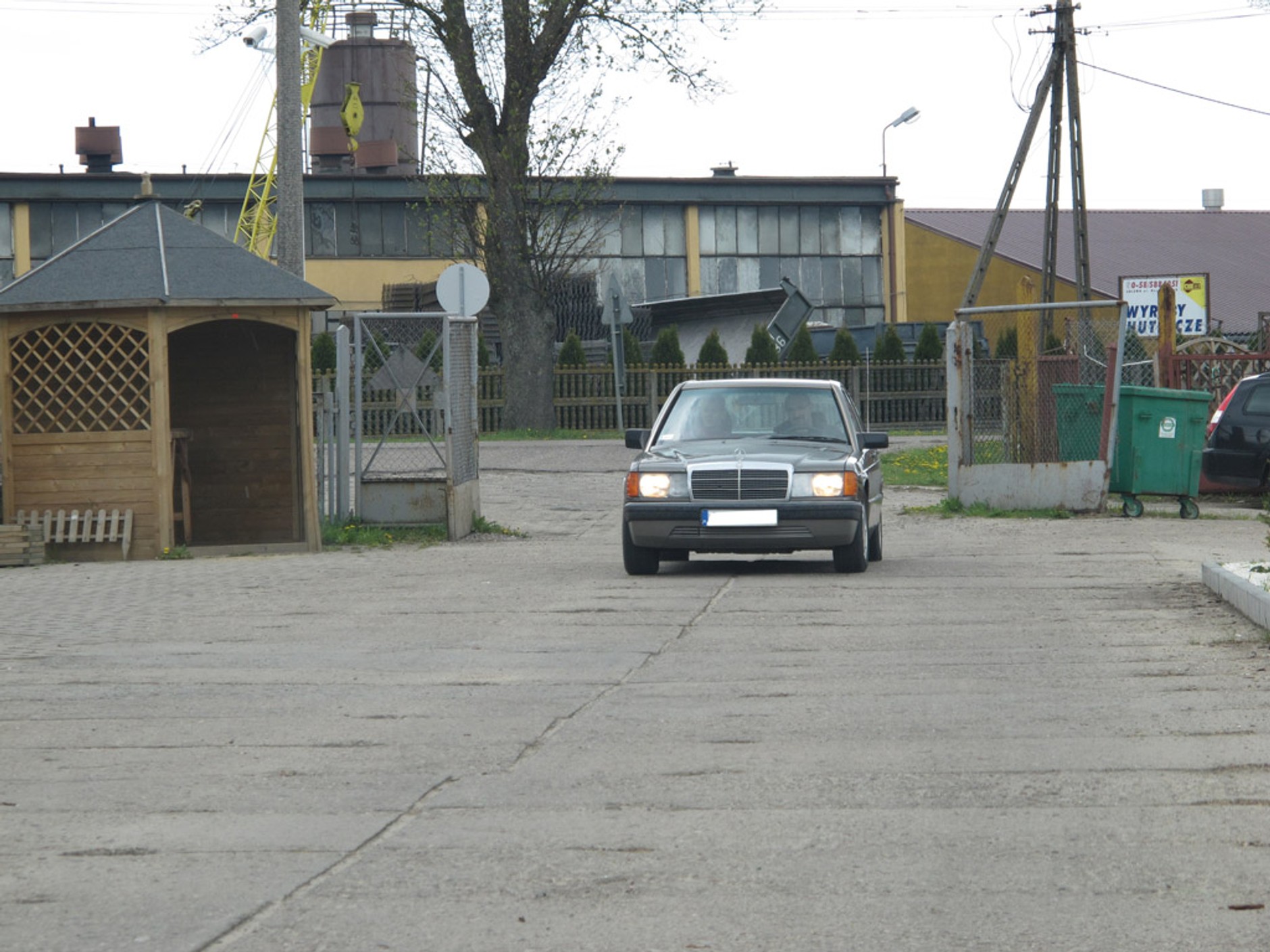 Czy warto jechać daleko po samochód? Zobacz jak sprawdzić ogłoszenie