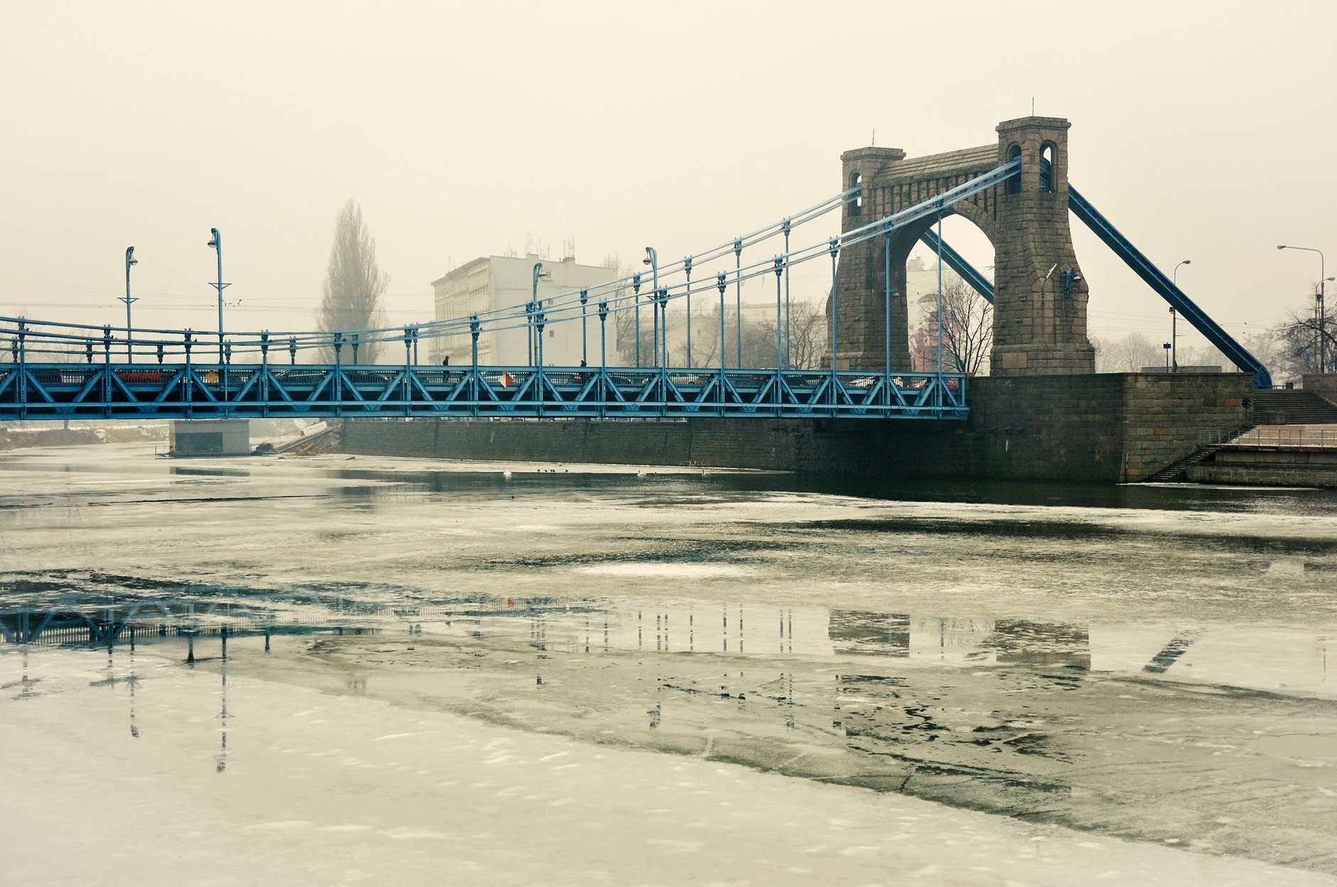 Sól niszczy infrastrukturę drogową