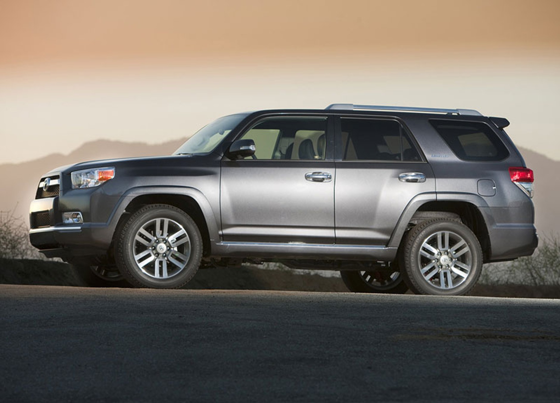 Toyota 4Runner - Mid-size SUV piątej generacji