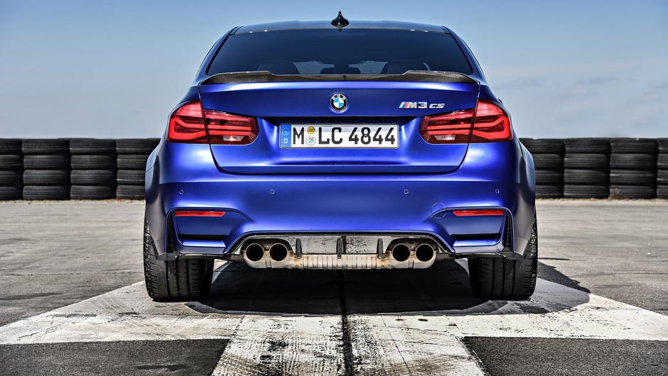 BMW M3 CS